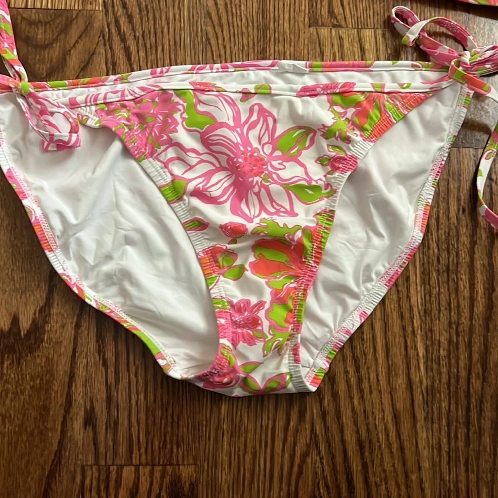 Lilly Pulitzer bikini set in Truly unruly & reversible matching coverup EUC L - Picture 4 of 11